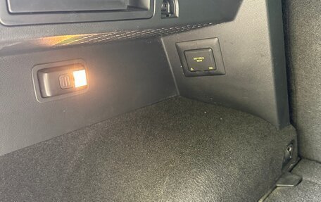 Volkswagen Tiguan II, 2017 год, 2 100 000 рублей, 14 фотография