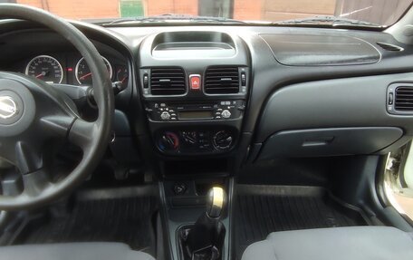 Nissan Almera, 2004 год, 530 000 рублей, 14 фотография