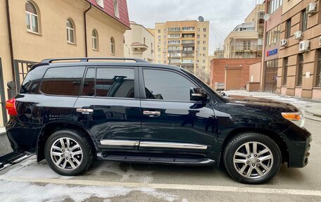 Toyota Land Cruiser 200, 2012 год, 3 999 000 рублей, 7 фотография