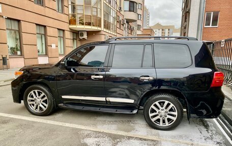 Toyota Land Cruiser 200, 2012 год, 3 999 000 рублей, 4 фотография