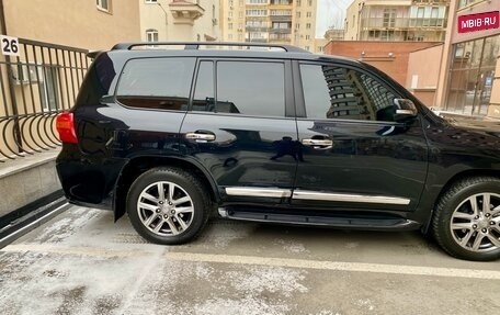 Toyota Land Cruiser 200, 2012 год, 3 999 000 рублей, 6 фотография