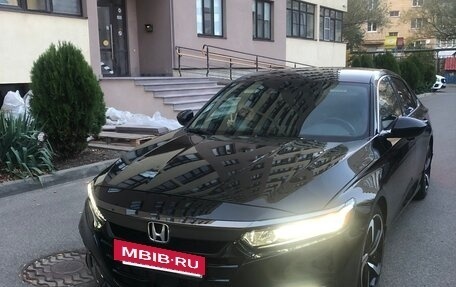 Honda Accord IX рестайлинг, 2019 год, 1 999 999 рублей, 5 фотография