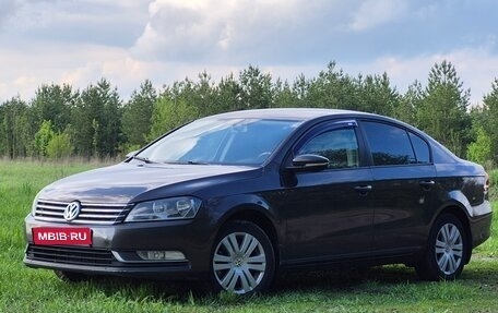 Volkswagen Passat B7, 2012 год, 859 000 рублей, 1 фотография
