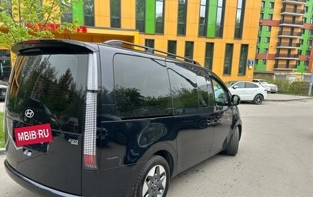 Hyundai Staria, 2021 год, 4 700 000 рублей, 8 фотография