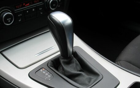 BMW 3 серия, 2011 год, 940 000 рублей, 14 фотография