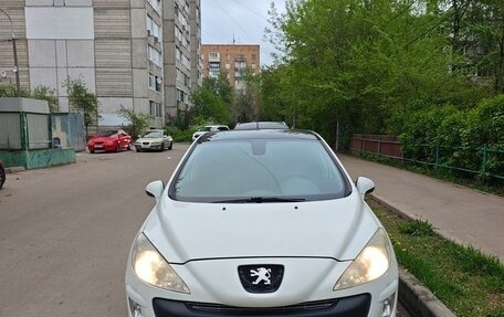 Peugeot 308 II, 2010 год, 335 000 рублей, 2 фотография