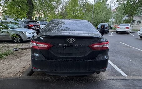Toyota Camry, 2021 год, 3 470 000 рублей, 6 фотография