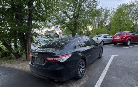 Toyota Camry, 2021 год, 3 470 000 рублей, 5 фотография
