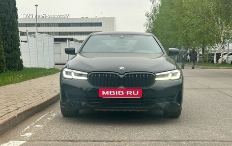 BMW 5 серия, 2023 год, 6 800 000 рублей, 2 фотография