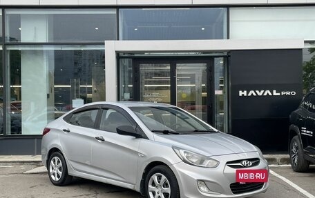 Hyundai Solaris II рестайлинг, 2012 год, 749 000 рублей, 3 фотография