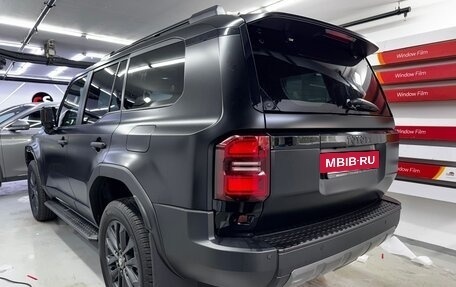 Toyota Land Cruiser Prado, 2024 год, 10 500 000 рублей, 3 фотография