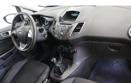 Ford Fiesta, 2016 год, 766 000 рублей, 5 фотография