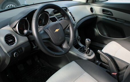 Chevrolet Cruze II, 2011 год, 710 000 рублей, 11 фотография