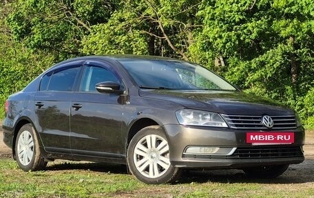 Volkswagen Passat B7, 2012 год, 859 000 рублей, 21 фотография