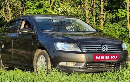Volkswagen Passat B7, 2012 год, 859 000 рублей, 28 фотография