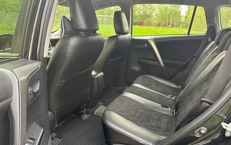 Toyota RAV4, 2016 год, 2 450 000 рублей, 27 фотография