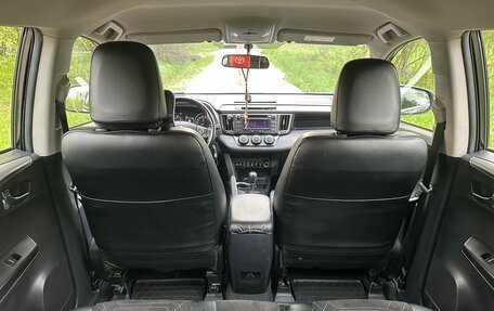 Toyota RAV4, 2016 год, 2 450 000 рублей, 33 фотография