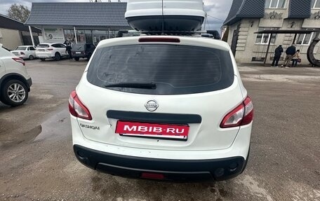 Nissan Qashqai, 2011 год, 700 000 рублей, 5 фотография