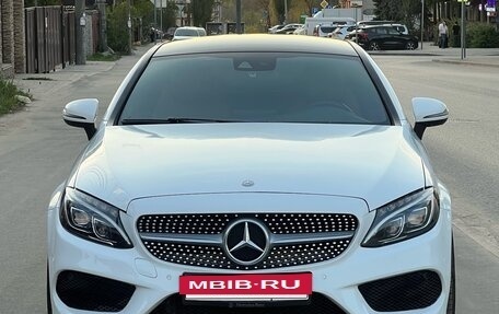 Mercedes-Benz C-Класс, 2015 год, 2 400 000 рублей, 13 фотография