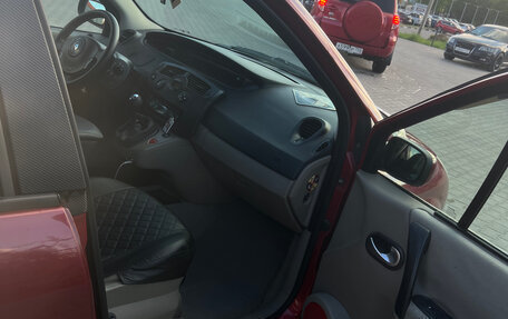 Renault Scenic III, 2004 год, 550 000 рублей, 7 фотография