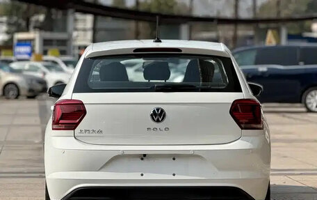 Volkswagen Polo, 2021 год, 989 000 рублей, 5 фотография