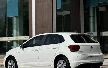 Volkswagen Polo, 2021 год, 989 000 рублей, 4 фотография