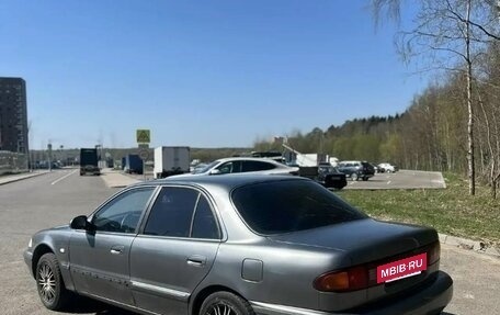 Hyundai Sonata III рестайлинг, 1996 год, 170 000 рублей, 3 фотография