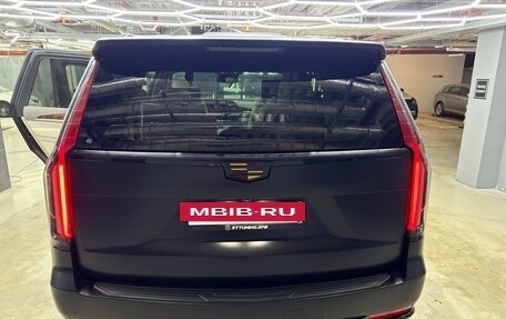 Cadillac Escalade V, 2021 год, 10 900 000 рублей, 9 фотография