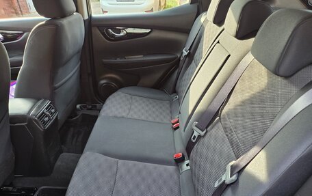 Nissan Qashqai, 2016 год, 1 900 000 рублей, 9 фотография