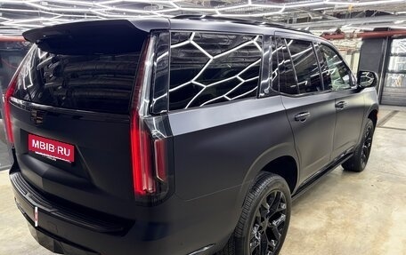 Cadillac Escalade V, 2021 год, 10 900 000 рублей, 7 фотография
