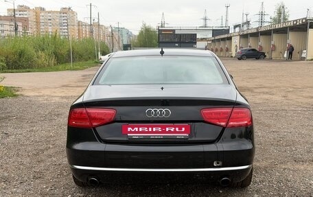 Audi A8, 2012 год, 1 580 000 рублей, 4 фотография