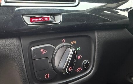 Audi A8, 2012 год, 1 580 000 рублей, 12 фотография