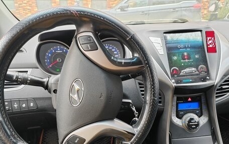 Hyundai Elantra V, 2013 год, 970 000 рублей, 7 фотография