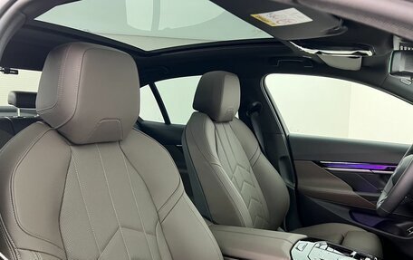 BMW 5 серия, 2025 год, 9 250 000 рублей, 14 фотография