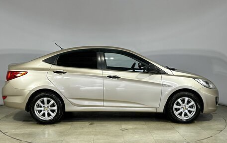 Hyundai Solaris II рестайлинг, 2011 год, 635 000 рублей, 9 фотография