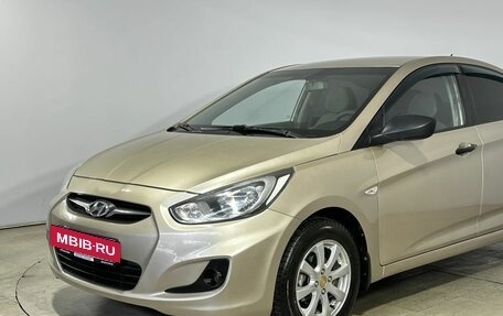 Hyundai Solaris II рестайлинг, 2011 год, 635 000 рублей, 15 фотография
