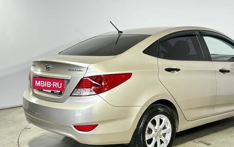 Hyundai Solaris II рестайлинг, 2011 год, 635 000 рублей, 7 фотография