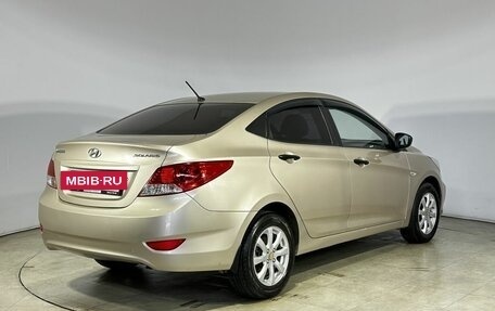 Hyundai Solaris II рестайлинг, 2011 год, 635 000 рублей, 11 фотография