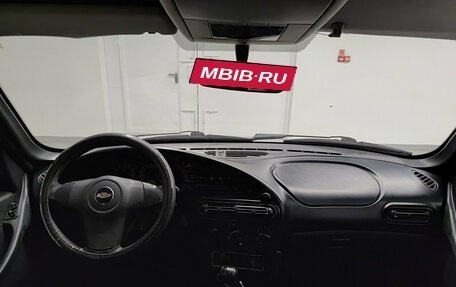 Chevrolet Niva I рестайлинг, 2011 год, 438 000 рублей, 18 фотография