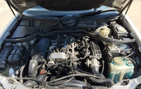 Mercedes-Benz E-Класс, 2000 год, 660 000 рублей, 7 фотография