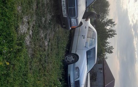 Mercedes-Benz C-Класс, 1994 год, 300 000 рублей, 3 фотография