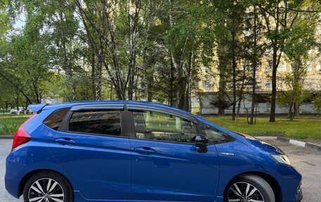 Honda Fit III, 2018 год, 1 555 000 рублей, 2 фотография