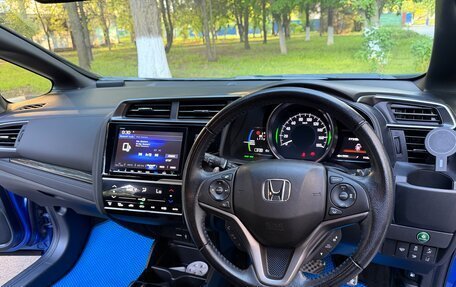 Honda Fit III, 2018 год, 1 555 000 рублей, 15 фотография