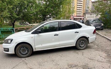 Volkswagen Polo VI (EU Market), 2019 год, 430 000 рублей, 3 фотография