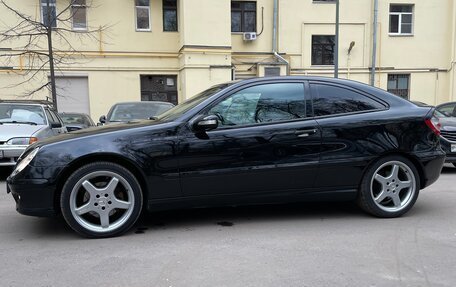 Mercedes-Benz C-Класс, 2005 год, 710 000 рублей, 1 фотография