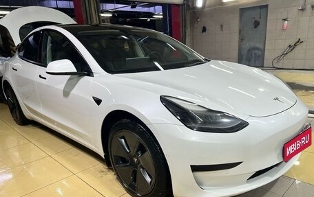 Tesla Model 3 I, 2021 год, 2 500 000 рублей, 1 фотография