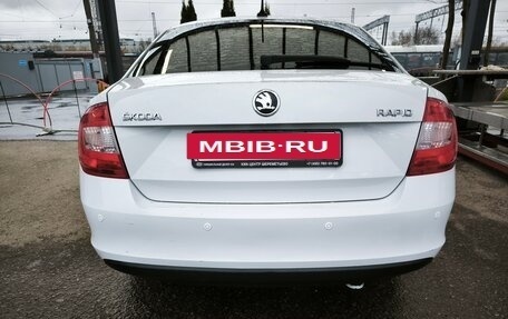 Skoda Rapid I, 2017 год, 650 000 рублей, 4 фотография