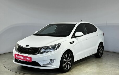 KIA Rio III рестайлинг, 2014 год, 900 000 рублей, 4 фотография