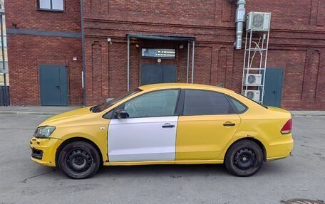 Volkswagen Polo VI (EU Market), 2017 год, 360 000 рублей, 21 фотография