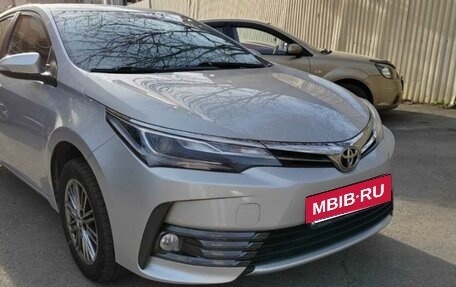 Toyota Corolla, 2018 год, 1 700 000 рублей, 2 фотография